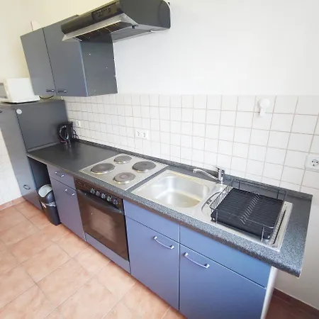 아파트 Eigene Erdgeschosswohnung In Groitzsch