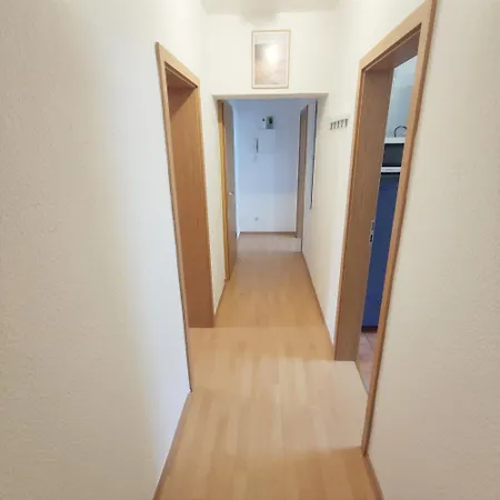 Eigene Erdgeschosswohnung In 아파트