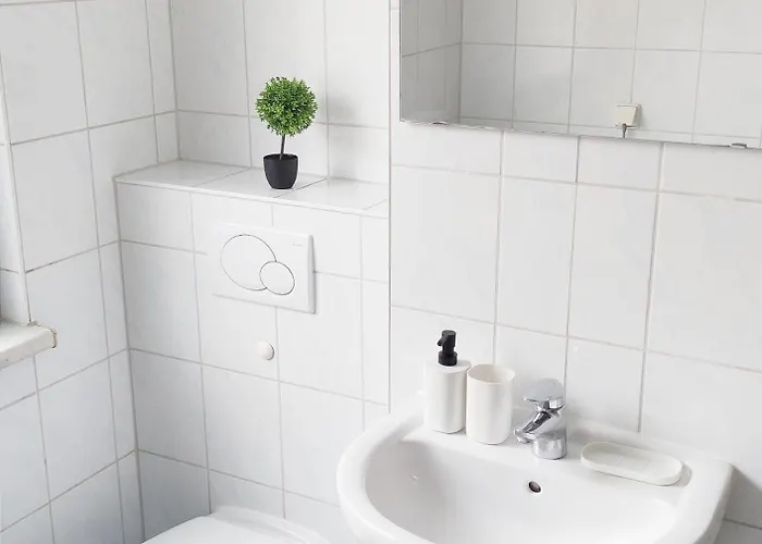 Eigene Erdgeschosswohnung In * Groitzsch